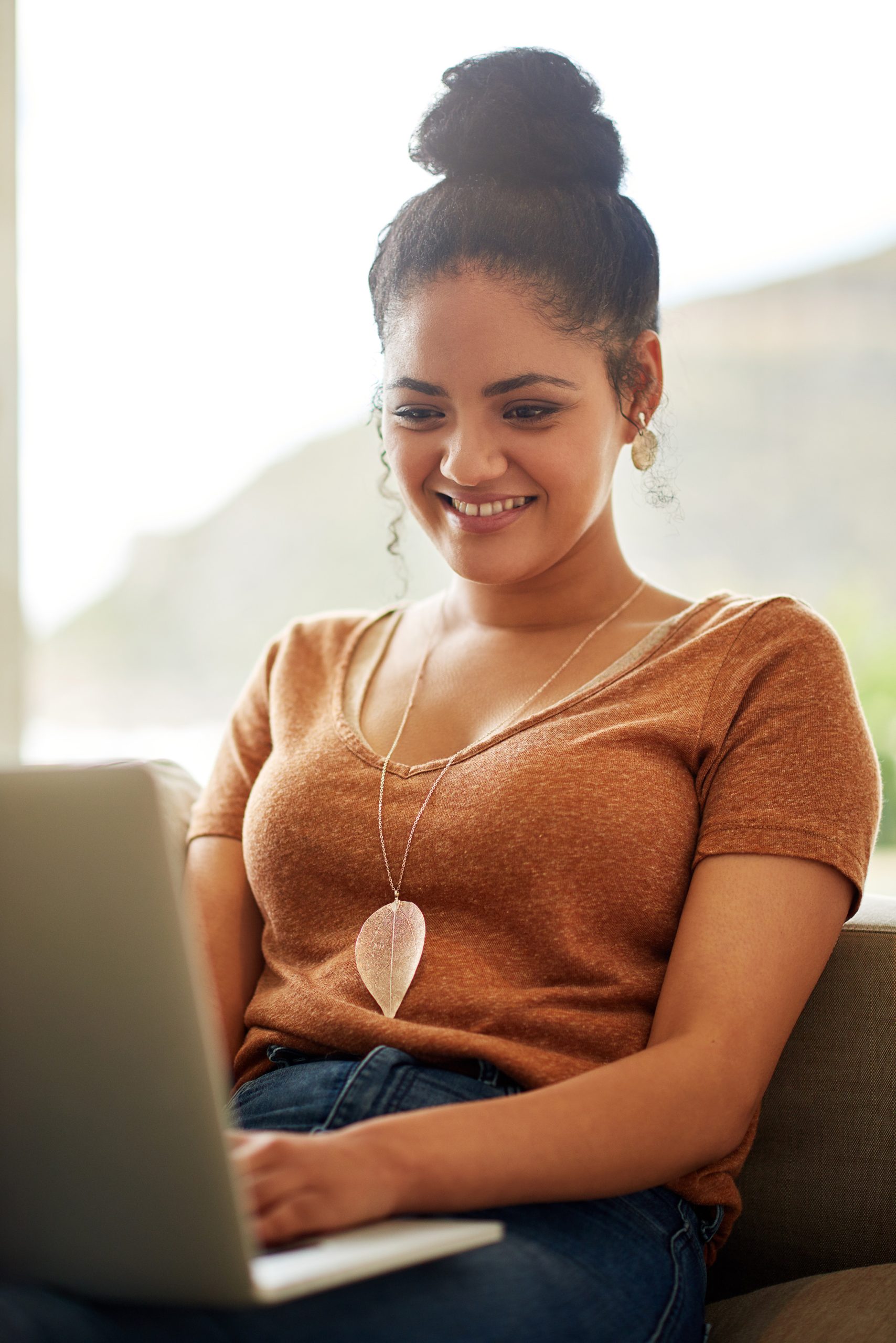 blogging-is-not-easy-but-it-is-fun-shot-of-a-beau-2025-04-06-07-43-17-utc